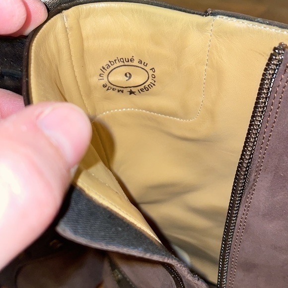 John Fluevog ankle boots. Spencer. Chocolate. Size 9 - Picture 10 of 13